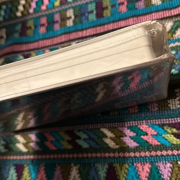 📼 CINDERELLA 👀 Walt Disney Masterpiece VHS in original factory seal. Unopened! - Picture 7 of 9